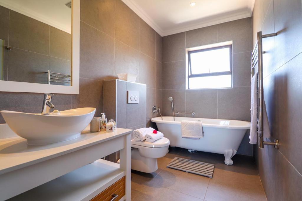 Sea Cliff Condo Knysna Extérieur photo